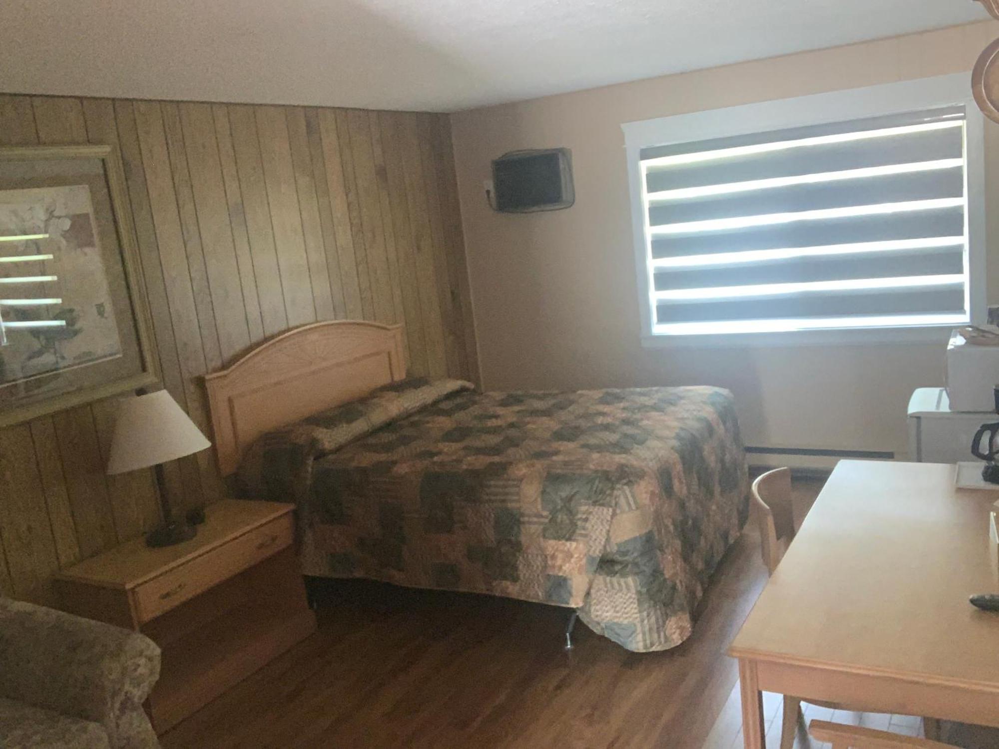 Green View Motel And Rv Park Greenwood Exterior photo